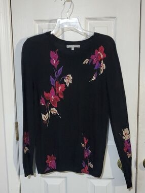 EUC- Danielrainn Black Crewneck Sweater Sz Large